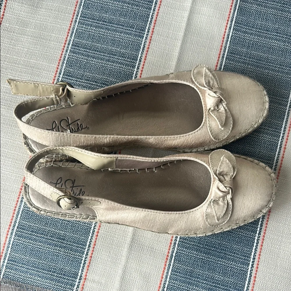 Life Stride Light Beige Espadrille Slingback Flats with Bow
